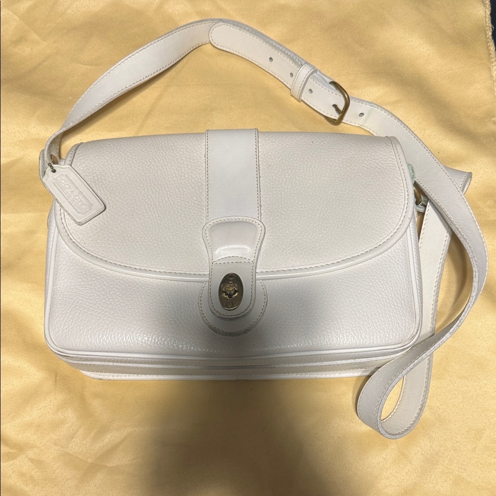 Elegant White Coach Leather Crossbody Bag